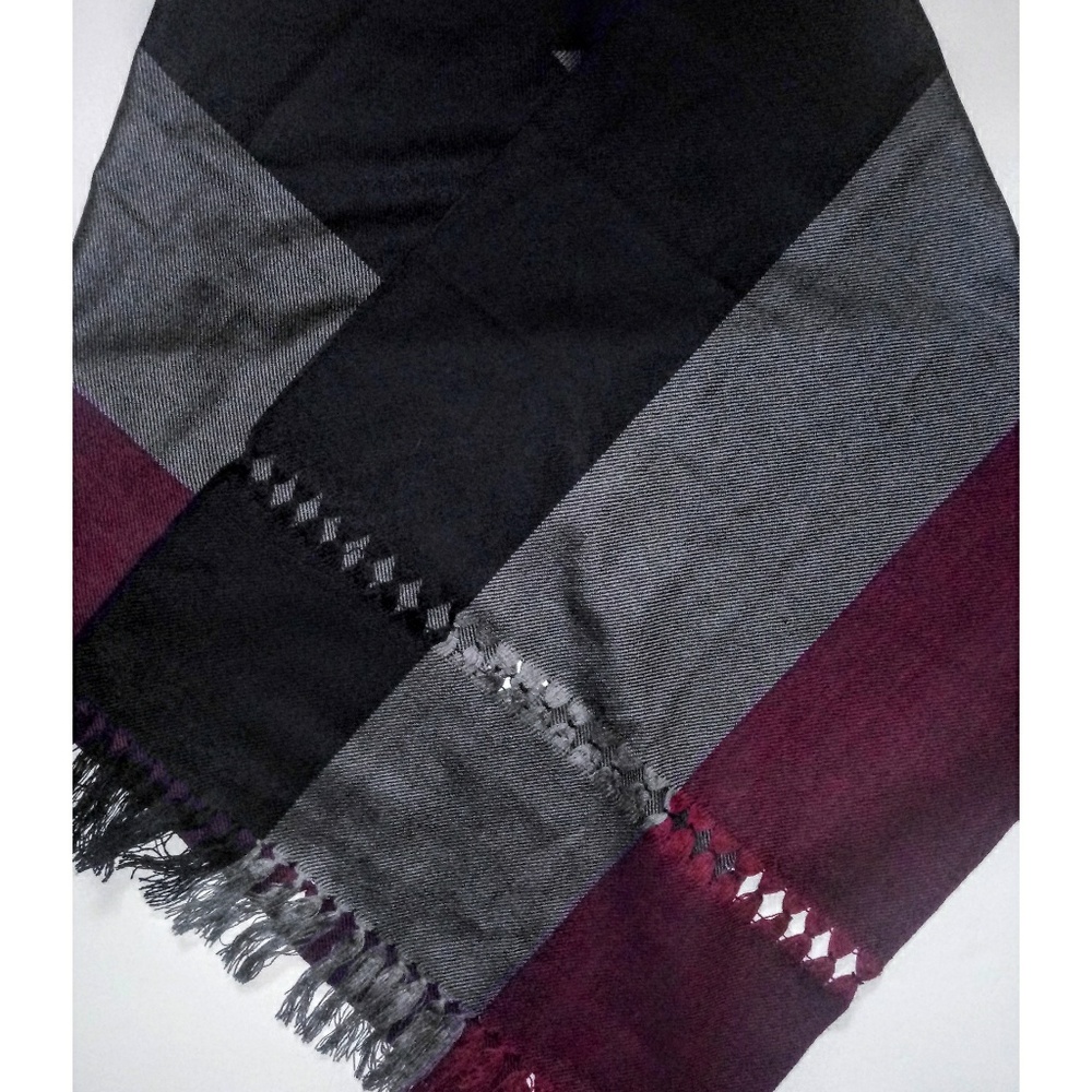 3/$24! "Ties That Bind" Fair Trade Alpaca Shawl